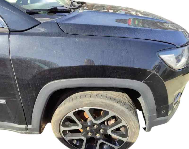 ALETA DELANTERA DERECHA