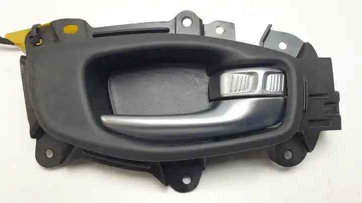 MANETA INTERIOR DELANTERA DERECHA