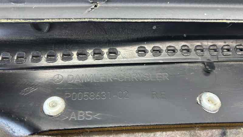 P005863102 GUARNECIDO PUERTA TRASERA DERECHA MERCEDES CLASE CLK (W209) COUPE