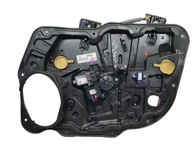 ELEVALUNAS DELANTERO DERECHO