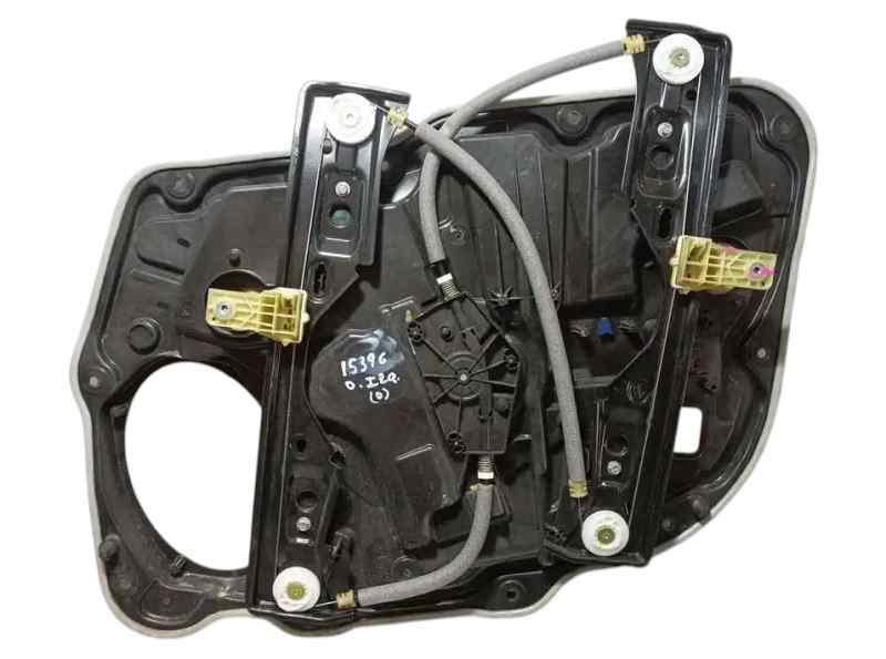 ELEVALUNAS DELANTERO IZQUIERDO