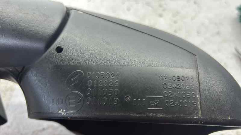 RETROVISOR IZQUIERDO