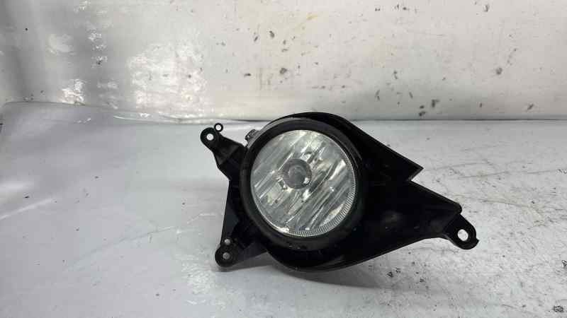 FARO ANTINIEBLA IZQUIERDO