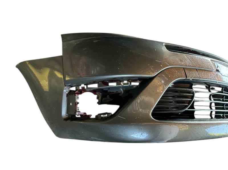 PARAGOLPES DELANTERO