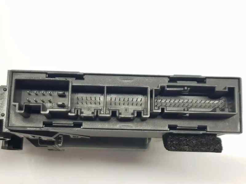 MOTOR ELEVALUNAS DELANTERO IZQUIERDO