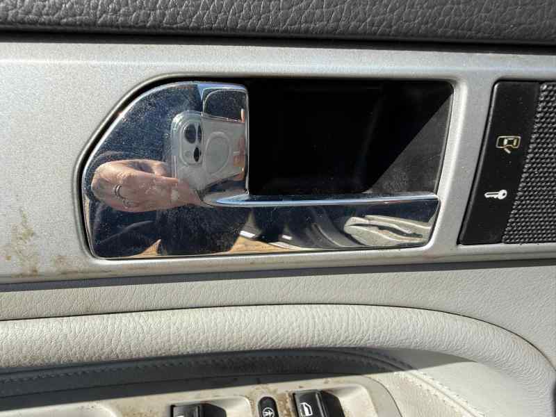 MANETA INTERIOR DELANTERA IZQUIERDA