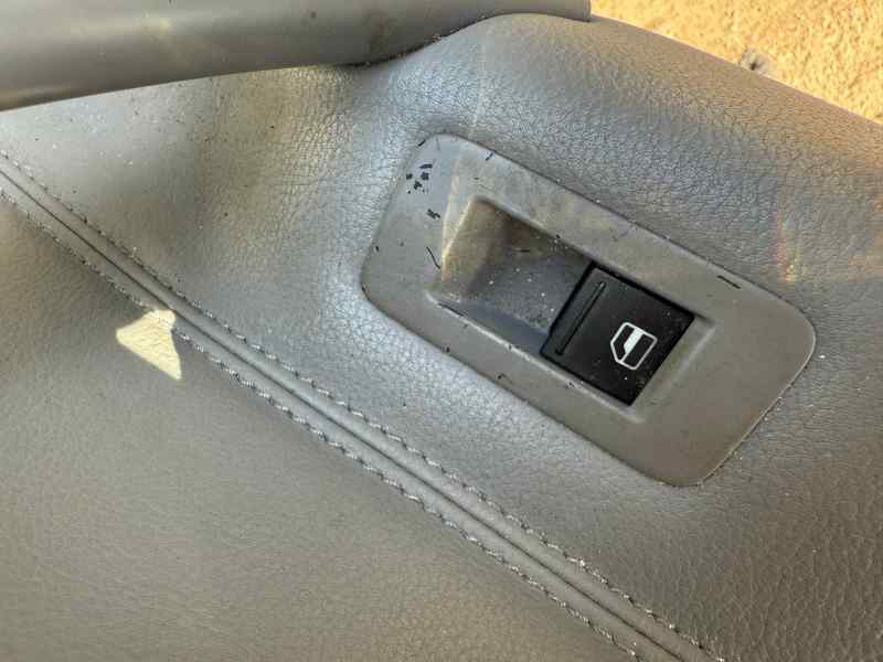 MANDO ELEVALUNAS TRASERO IZQUIERDO