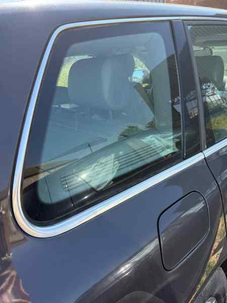 LUNA CUSTODIA TRASERA DERECHA