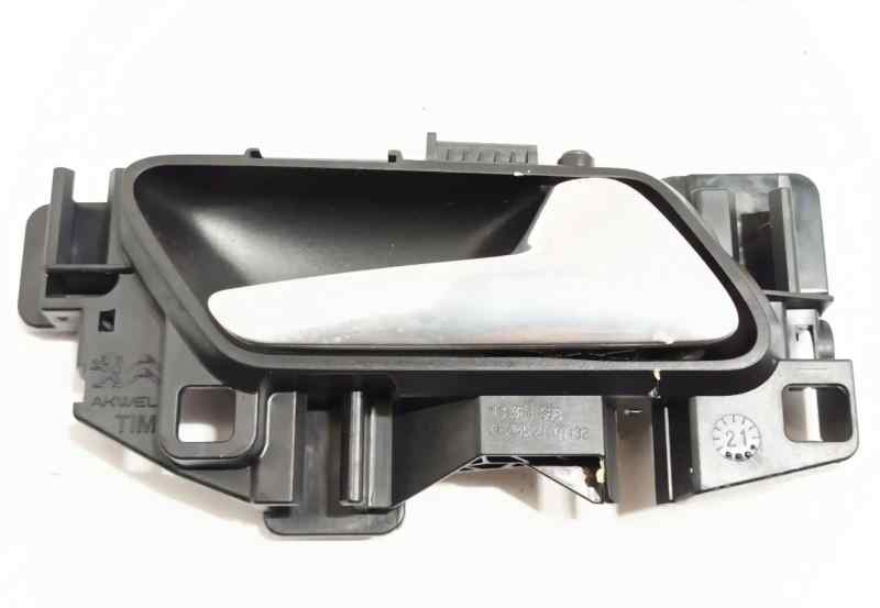 MANETA INTERIOR DELANTERA DERECHA