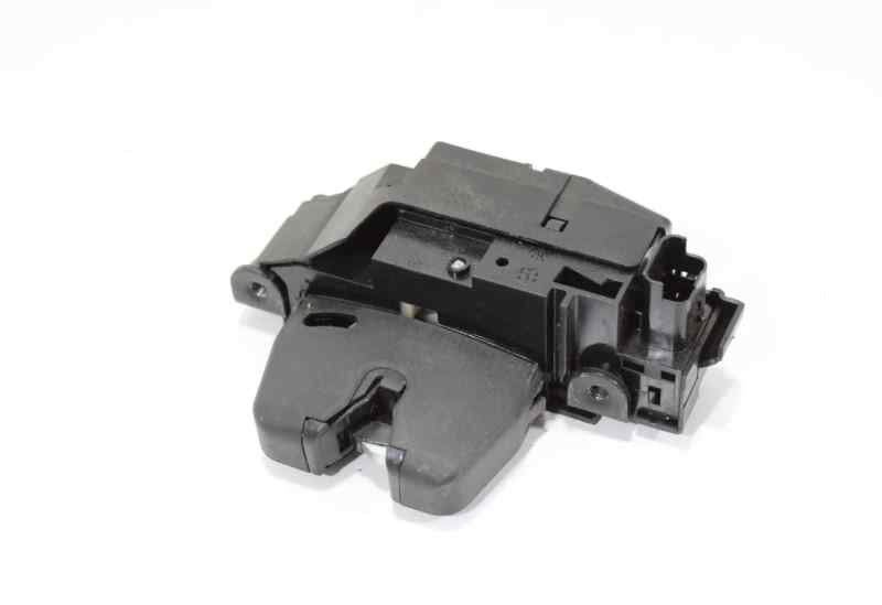 CERRADURA MALETERO / PORTON