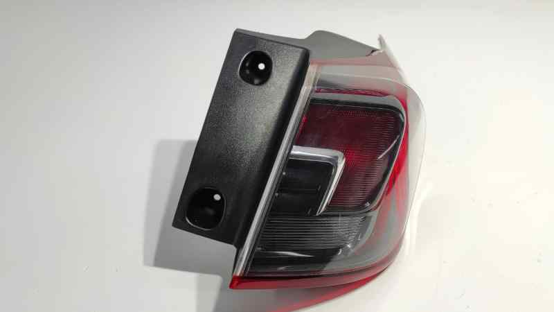 PILOTO TRASERO DERECHO