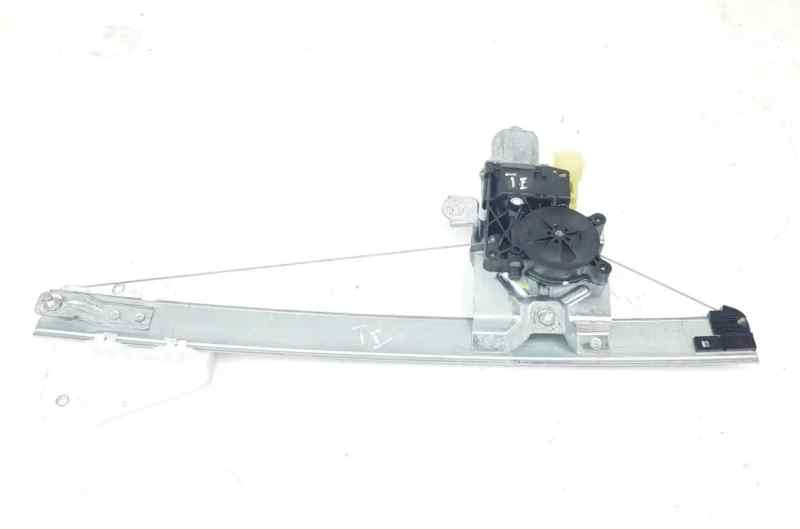 ELEVALUNAS DELANTERO IZQUIERDO