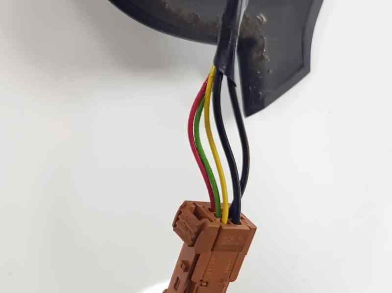 RETROVISOR IZQUIERDO