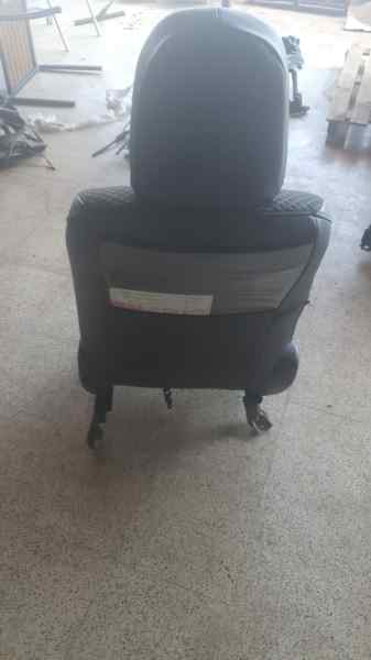 ASIENTO DELANTERO DERECHO