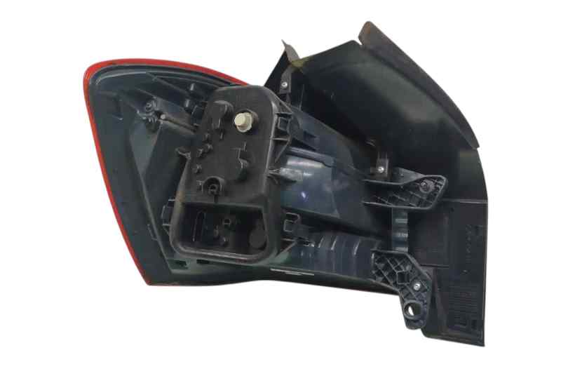 PILOTO TRASERO DERECHO