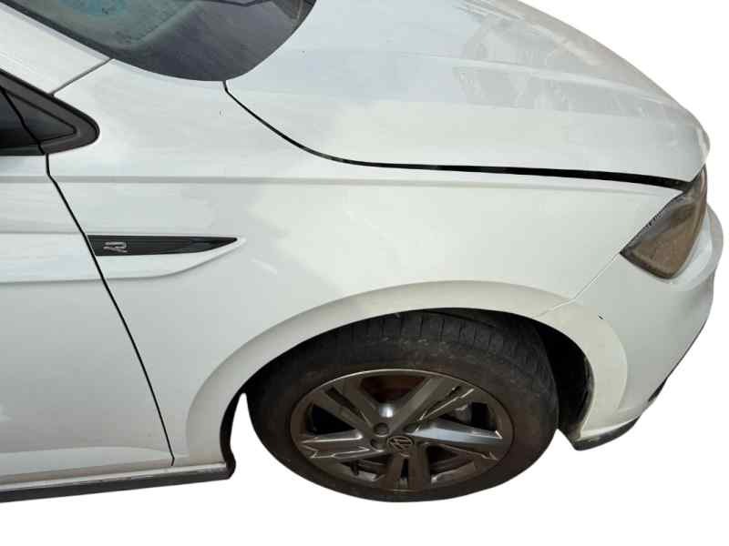 ALETA DELANTERA DERECHA