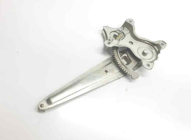 ELEVALUNAS TRASERO DERECHO