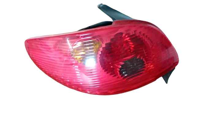 PILOTO TRASERO IZQUIERDO