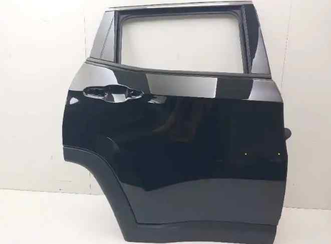 PUERTA TRASERA DERECHA