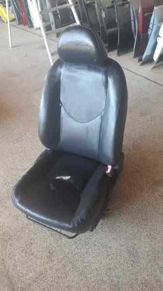 ASIENTO DELANTERO DERECHO TOYOTA RAV 4 (A3)