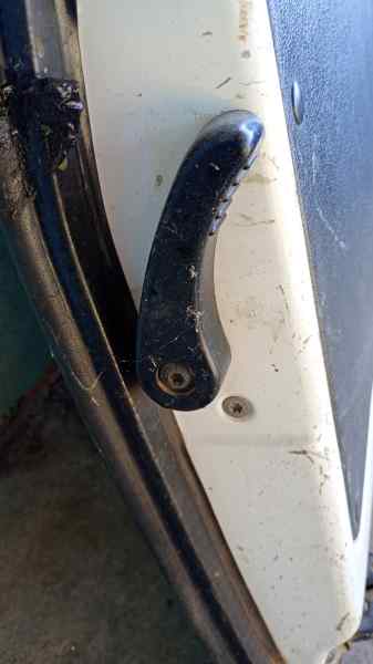 MANETA INTERIOR TRASERA IZQUIERDA