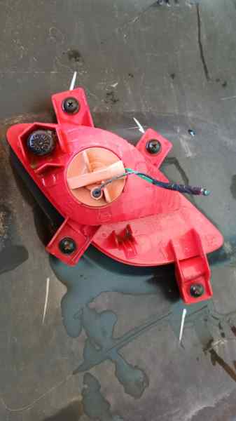 FARO ANTINIEBLA TRASERO DERECHO