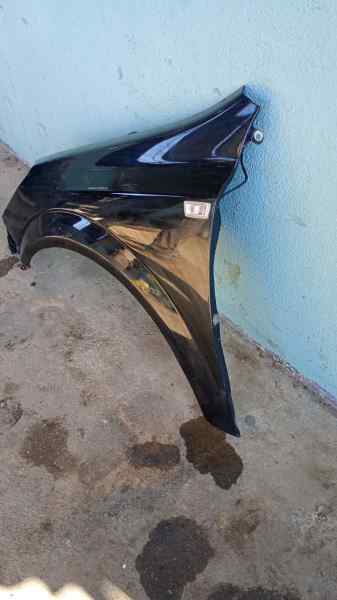 ALETA DELANTERA IZQUIERDA