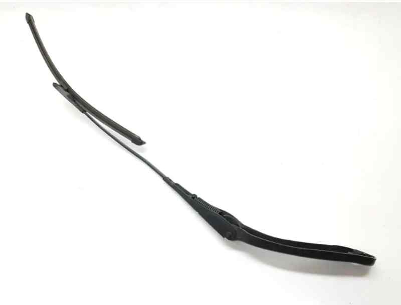 BRAZO LIMPIA DELANTERO DERECHO