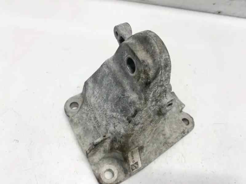 SOPORTE MOTOR DERECHO