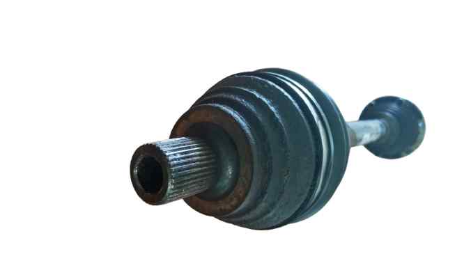 TRANSMISION DELANTERA IZQUIERDA