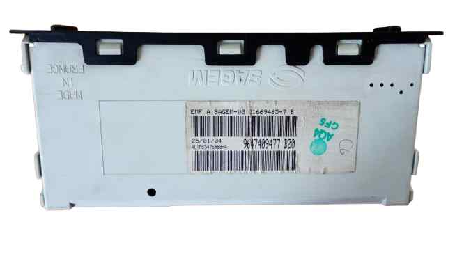 PANTALLA MULTIFUNCION