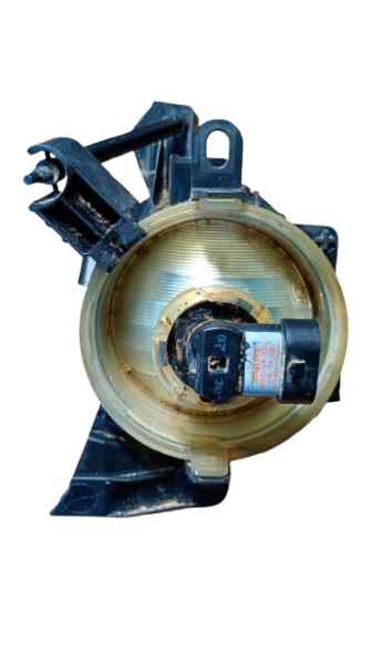 FARO ANTINIEBLA IZQUIERDO