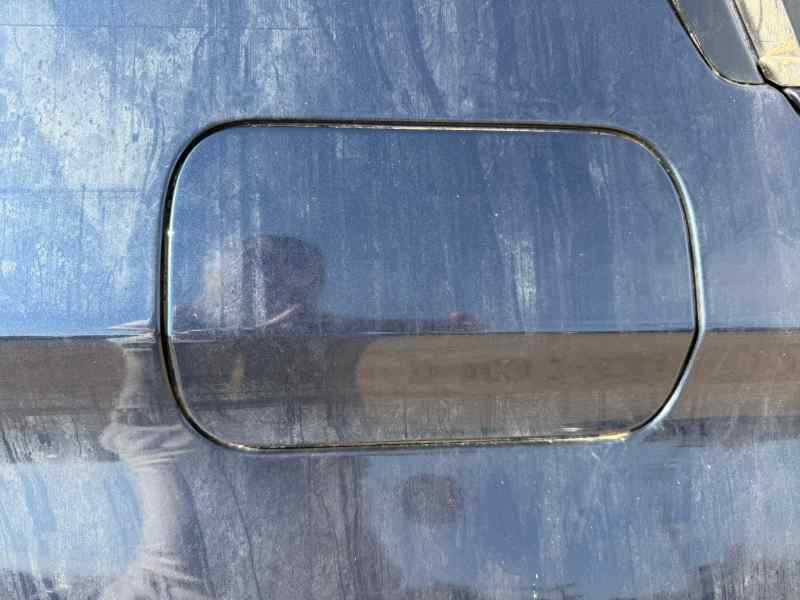 TAPA EXTERIOR COMBUSTIBLE