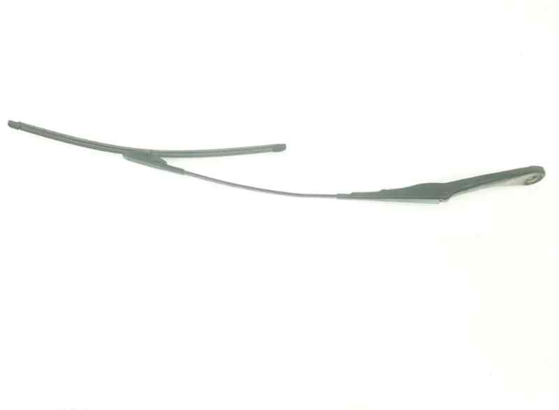 BRAZO LIMPIA DELANTERO DERECHO