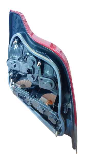 PILOTO TRASERO IZQUIERDO