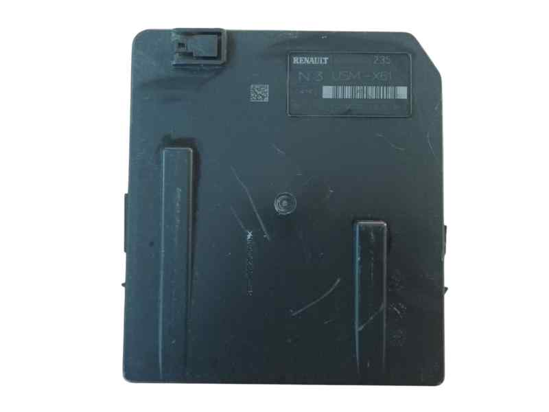 CAJA RELES / FUSIBLES