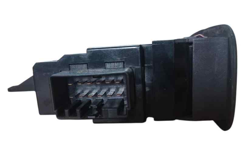 MANDO ELEVALUNAS DELANTERO IZQUIERDO 