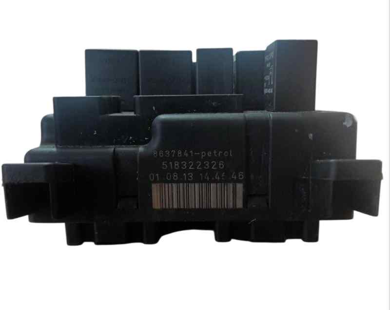 CAJA RELES / FUSIBLES