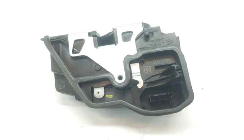 CERRADURA PUERTA TRASERA DERECHA 