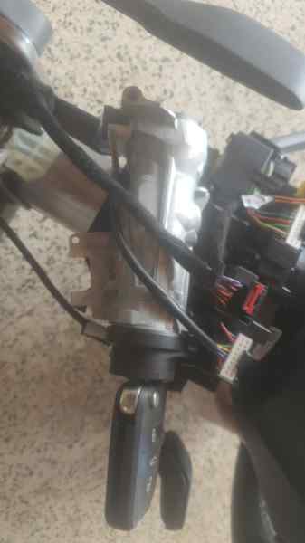 CONMUTADOR DE ARRANQUE