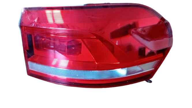 PILOTO TRASERO DERECHO