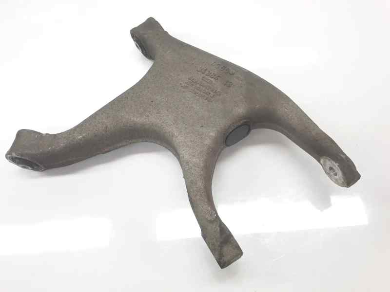 BRAZO SUSPENSION INFERIOR TRASERO DERECHO