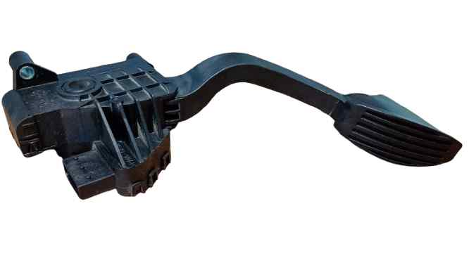 PEDAL ACELERADOR