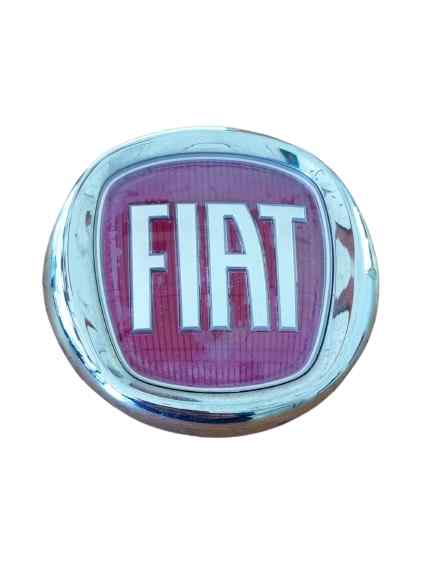 735565897 EMBLEMA FIAT PANDA (319)