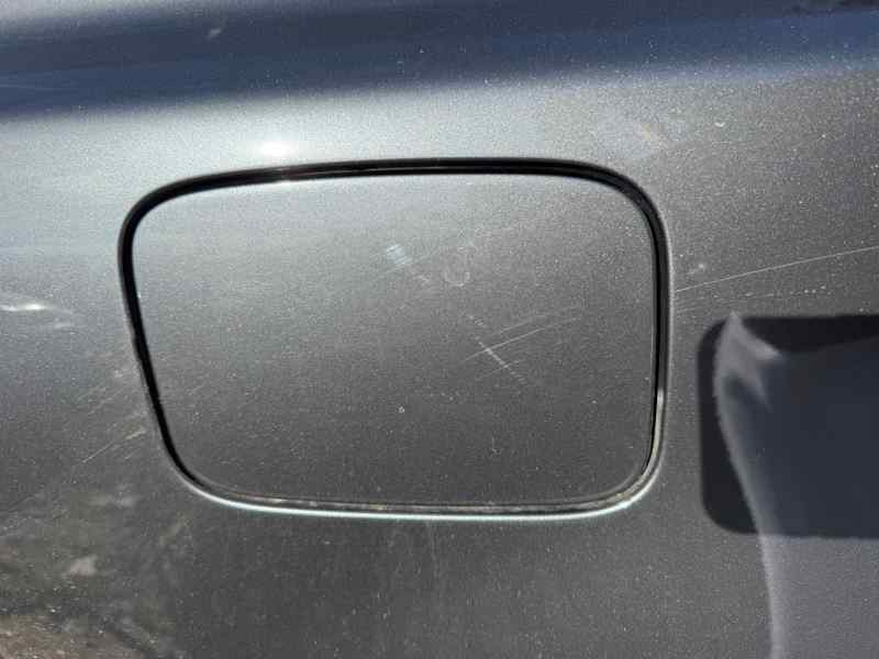 TAPA EXTERIOR COMBUSTIBLE