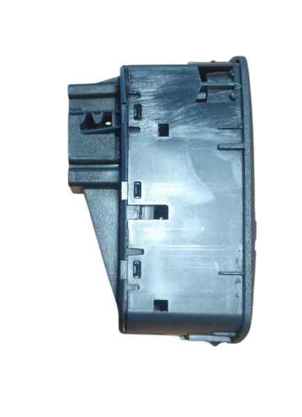 MANDO ELEVALUNAS DELANTERO IZQUIERDO 