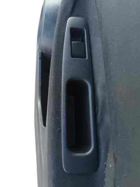 MANDO ELEVALUNAS TRASERO DERECHO