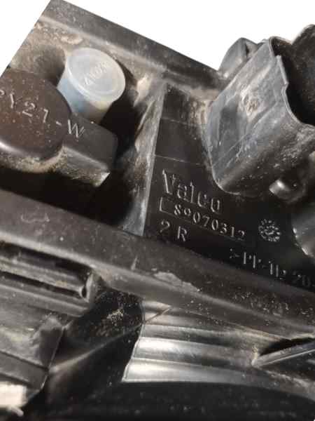 PILOTO TRASERO DERECHO