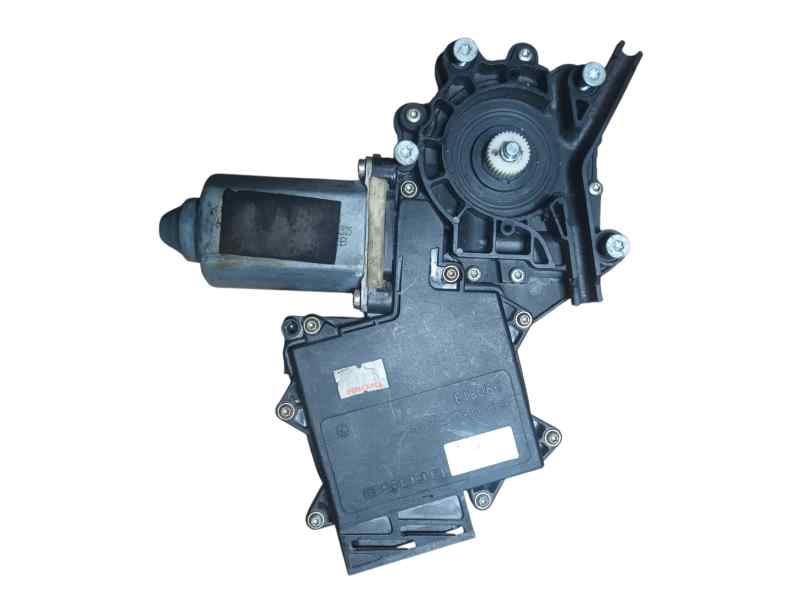 MOTOR ELEVALUNAS DELANTERO IZQUIERDO