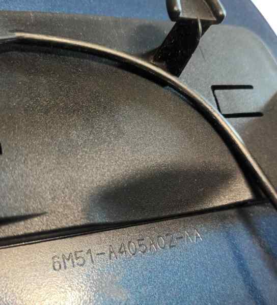 6M51A405A02AA TAPA EXTERIOR COMBUSTIBLE FORD FOCUS BERLINA (CAP)